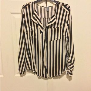 3/4 length shirt, dressy/casual